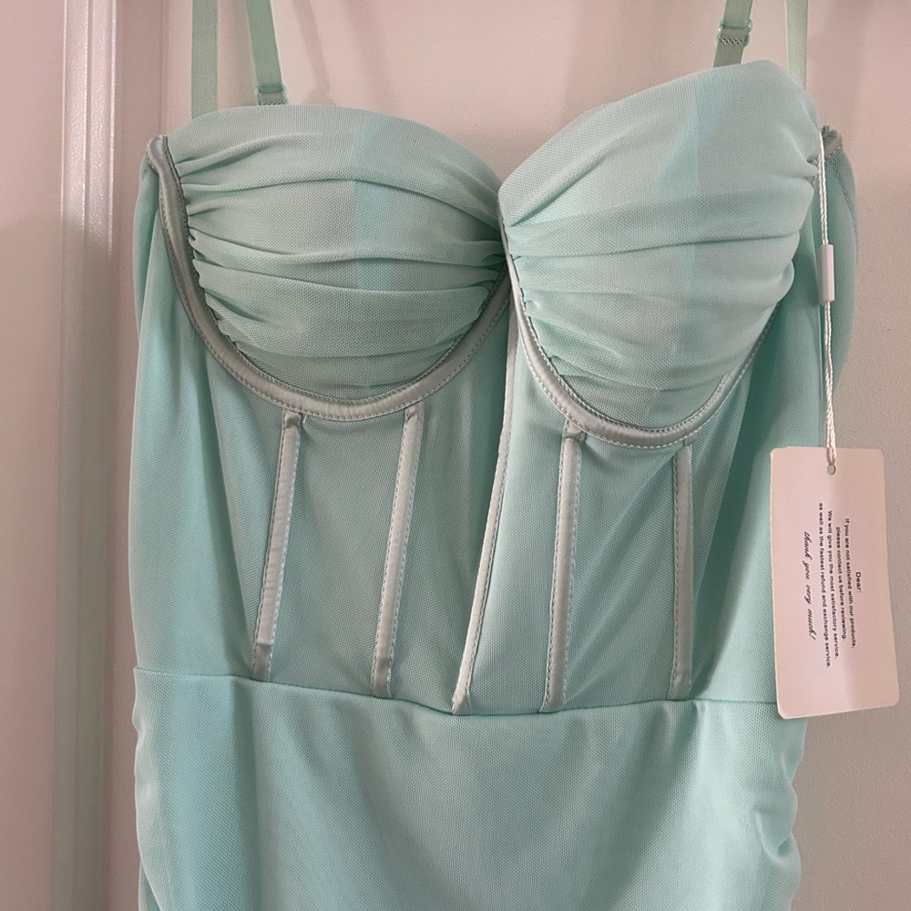 Bodycon Rouched Party Dress - Picture 4 of 9